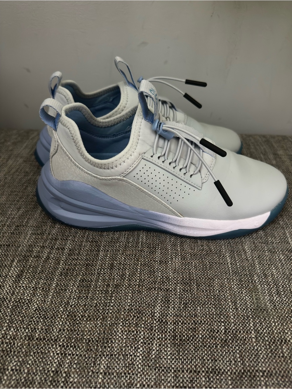 Women's Casual Slip-On Sneakers - White and Light Blue